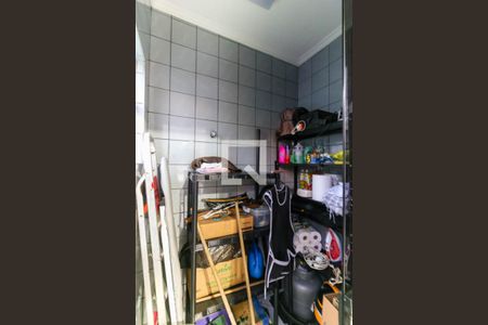 Casa à venda com 357m², 4 quartos e 6 vagasDespensa