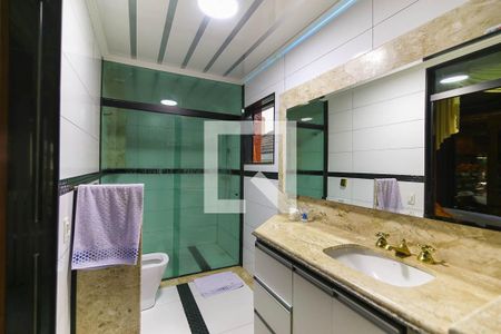 Casa à venda com 357m², 4 quartos e 6 vagasBanheiro da Suíte 1