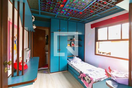 Casa à venda com 357m², 4 quartos e 6 vagasQuarto 2