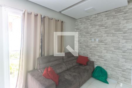 Sala de estar de casa de condomínio para alugar com 3 quartos, 78m² em Taboão, São Bernardo do Campo