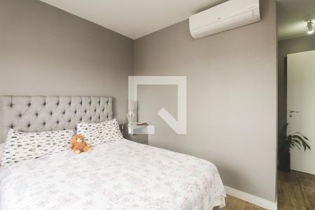 Suite de apartamento à venda com 2 quartos, 82m² em São Geraldo, Porto Alegre