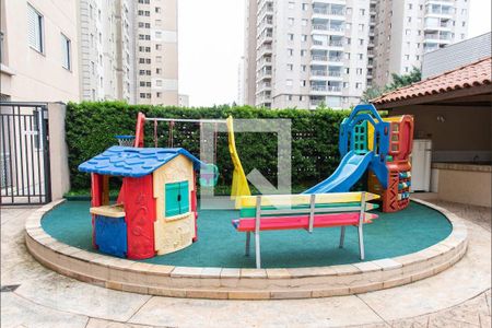 Apartamento para alugar com 48m², 2 quartos e 1 vaga Apartamento para alugar com 48m², 2 quartos e 1 vagaÁrea comum - Playground