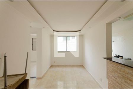 Sala de apartamento para alugar com 2 quartos, 80m² em Jardim Santa Terezinha (zona Leste), São Paulo