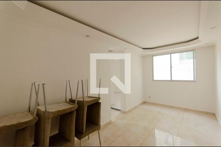 Sala de apartamento para alugar com 2 quartos, 80m² em Jardim Santa Terezinha (zona Leste), São Paulo