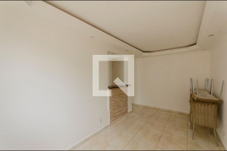 Sala de apartamento para alugar com 2 quartos, 80m² em Jardim Santa Terezinha (zona Leste), São Paulo