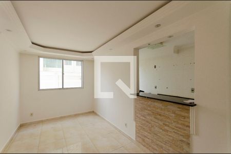 Sala de apartamento para alugar com 2 quartos, 80m² em Jardim Santa Terezinha (zona Leste), São Paulo