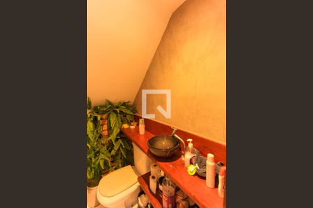 Casa para alugar com 300m², 2 quartos e 1 vaga Casa para alugar com 300m², 2 quartos e 1 vagaBanheiro 3