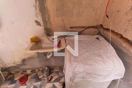 Casa para alugar com 300m², 2 quartos e 1 vaga Casa para alugar com 300m², 2 quartos e 1 vagaÁrea de Serviço