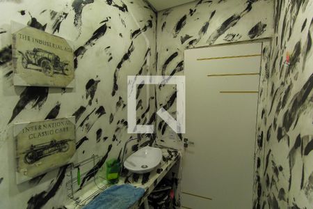 Casa para alugar com 300m², 2 quartos e 1 vaga Casa para alugar com 300m², 2 quartos e 1 vagaBanheiro