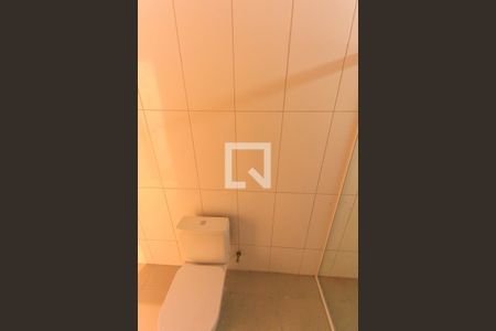 Casa para alugar com 300m², 2 quartos e 1 vaga Casa para alugar com 300m², 2 quartos e 1 vagaBanheiro 2