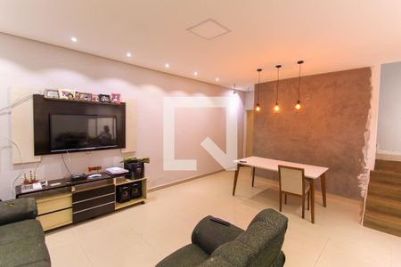 Sala de casa à venda com 2 quartos, 300m² em Quarta Parada, São Paulo