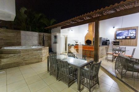 Casa para alugar com 200m², 4 quartos e 3 vagasEdícula