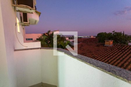 Casa para alugar com 200m², 4 quartos e 3 vagasVaranda do Quarto 3