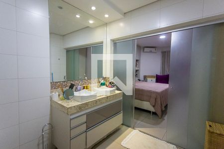 Casa para alugar com 200m², 4 quartos e 3 vagasBanheiro da Suite 2