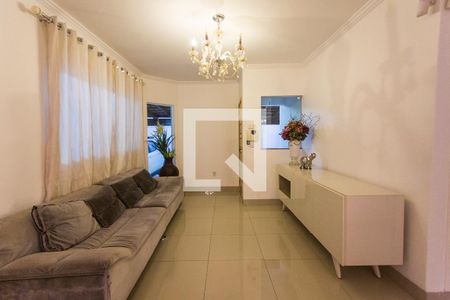 Sala 1 de casa para alugar com 4 quartos, 200m² em Jardim Europa, Uberlândia