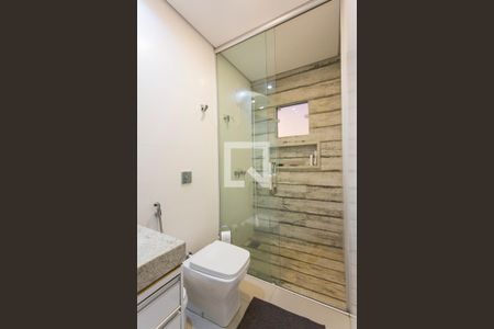 Casa para alugar com 200m², 4 quartos e 3 vagasBanheiro da Suite 1