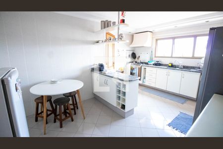 Apartamento à venda com 142m², 3 quartos e 3 vagasCozinha