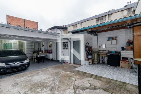 Casa à venda com 260m², 3 quartos e 5 vagas Casa à venda com 260m², 3 quartos e 5 vagasQuintal - Área de Serviço