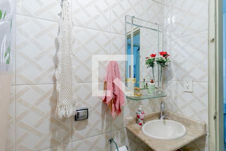 Casa à venda com 260m², 3 quartos e 5 vagas Casa à venda com 260m², 3 quartos e 5 vagasBanheiro Casa 2