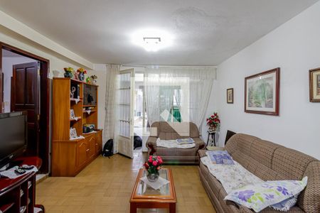 Casa à venda com 260m², 3 quartos e 5 vagas Casa à venda com 260m², 3 quartos e 5 vagasSala Casa 1