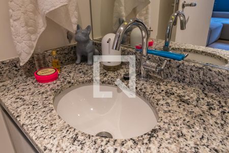 Detalhe do Banheiro Social de apartamento à venda com 1 quarto, 62m² em Alphaville Empresarial, Barueri