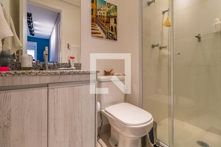 Banheiro Social de apartamento à venda com 1 quarto, 62m² em Alphaville Empresarial, Barueri