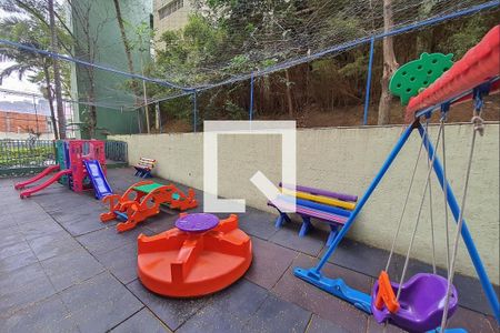 Apartamento à venda com 50m², 2 quartos e 1 vagaplayground