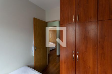 Quarto 2 de apartamento à venda com 3 quartos, 56m² em Floresta, Belo Horizonte