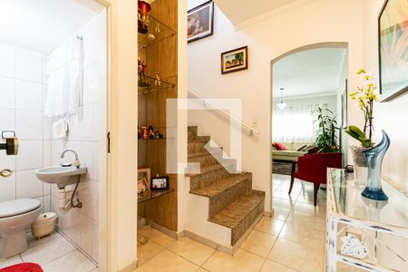 Casa à venda com 200m², 3 quartos e 2 vagasCorredor