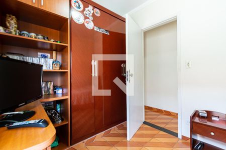 Casa à venda com 200m², 3 quartos e 2 vagasQuarto 2