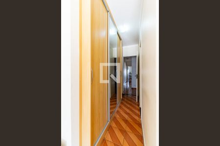 Casa à venda com 200m², 3 quartos e 2 vagasSuíte