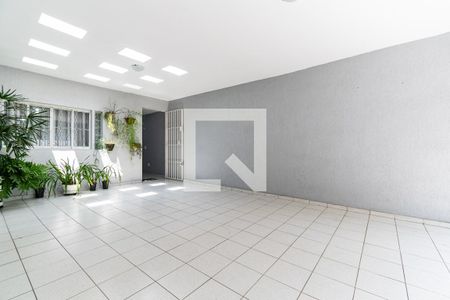 Casa à venda com 200m², 3 quartos e 2 vagasGaragem