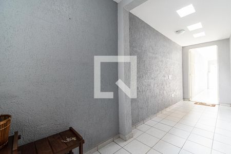 Casa à venda com 200m², 3 quartos e 2 vagasEntrada