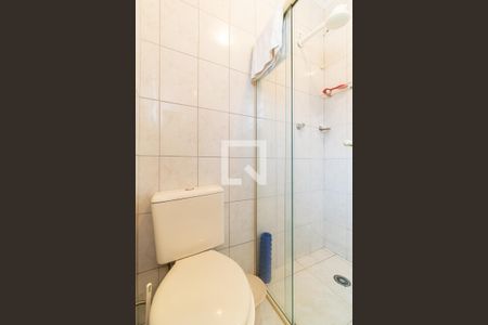 Casa à venda com 200m², 3 quartos e 2 vagasBanheiro da Suíte