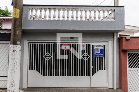 Casa à venda com 200m², 3 quartos e 2 vagasFachada