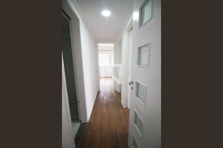 corredor de apartamento à venda com 3 quartos, 92m² em Vila Ester (zona Norte), São Paulo