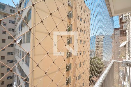 Apartamento para alugar com 67m², 2 quartos e 1 vagaVista