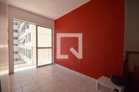 Sala de apartamento para alugar com 2 quartos, 67m² em Santa Teresa, Rio de Janeiro
