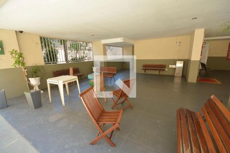 Apartamento para alugar com 67m², 2 quartos e 1 vagaArea comum