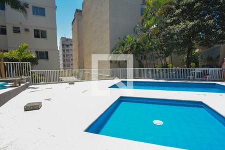 Apartamento para alugar com 67m², 2 quartos e 1 vagaÁrea comum - Piscina