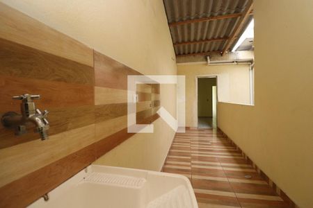 Casa para alugar com 60m², 1 quarto e sem vagaÁrea de Serviço