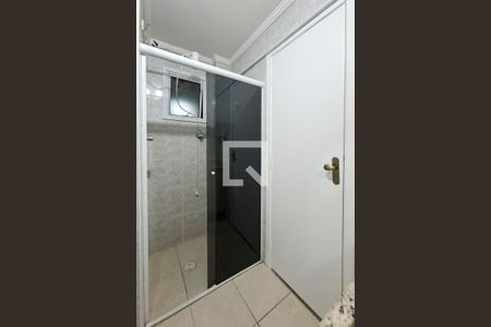 Banheiro de apartamento para alugar com 2 quartos, 59m² em Ocian, Praia Grande