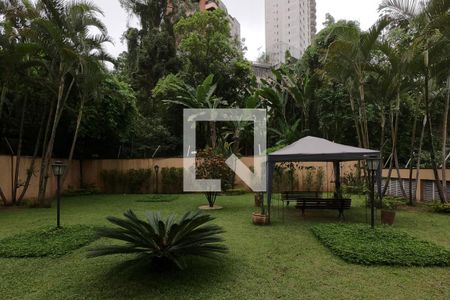 Apartamento à venda com 170m², 3 quartos e 2 vagas Apartamento à venda com 170m², 3 quartos e 2 vagasÁrea Comum