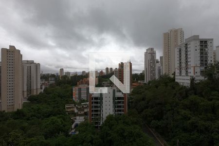 Apartamento à venda com 170m², 3 quartos e 2 vagas Apartamento à venda com 170m², 3 quartos e 2 vagasVista do Terraço