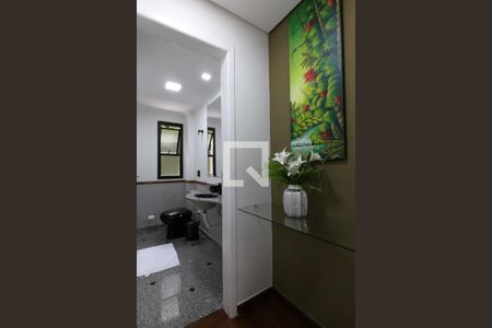 Apartamento à venda com 170m², 3 quartos e 2 vagas Apartamento à venda com 170m², 3 quartos e 2 vagasLavabo