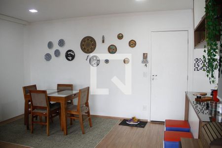 Apartamento para alugar com 71m², 2 quartos e 2 vagas Apartamento para alugar com 71m², 2 quartos e 2 vagasSala