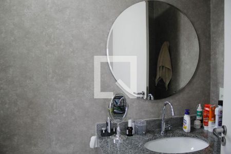 Apartamento para alugar com 71m², 2 quartos e 2 vagas Apartamento para alugar com 71m², 2 quartos e 2 vagasBanheiro da Suíte