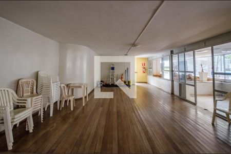 Apartamento à venda com 112m², 3 quartos e 1 vaga Apartamento à venda com 112m², 3 quartos e 1 vagaÁrea comum