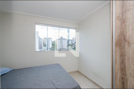 Apartamento à venda com 112m², 3 quartos e 1 vaga Apartamento à venda com 112m², 3 quartos e 1 vagaQuarto 2