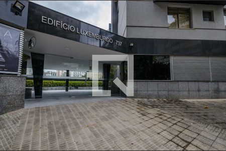 Apartamento à venda com 112m², 3 quartos e 1 vaga Apartamento à venda com 112m², 3 quartos e 1 vagaFachada